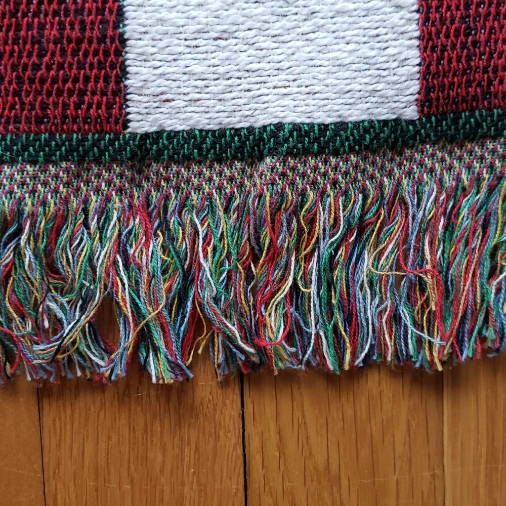 Christmas Aphagan (Measures approximately 42 x 61 inches)